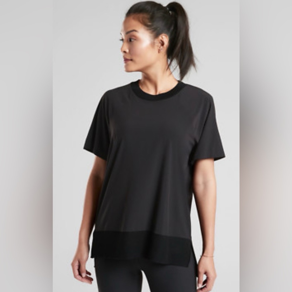 Athleta Zephyr Oversized Tee Large Gray High Low Hem Athleisure